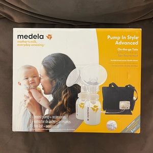 NEW Medela Pump in Style Advanced